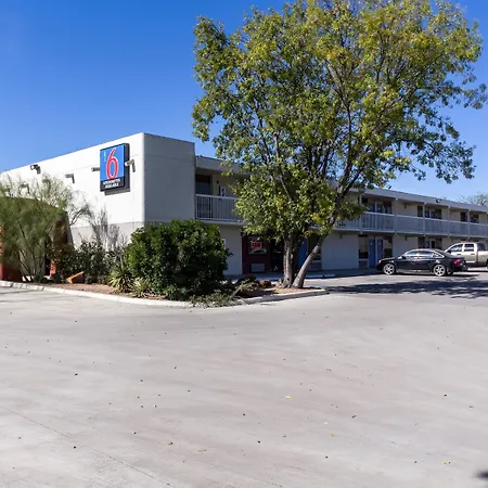 Motel 6-Uvalde, Tx-2